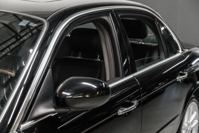 2004 Jaguar XJR SUPERCHARGED V8