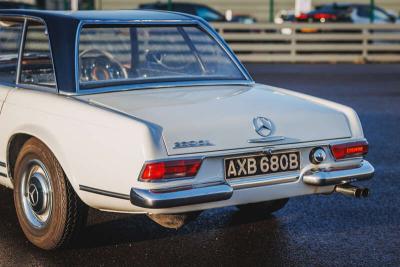 1964 Mercedes - Benz 230 SL PAGODA