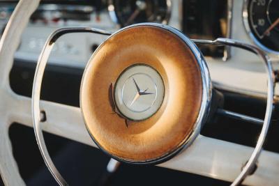 1964 Mercedes - Benz 230 SL PAGODA