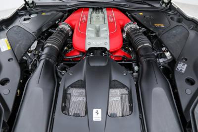 2019 Ferrari 812 Superfast