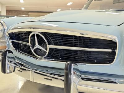 1971 Mercedes - Benz 280 SL Pagoda