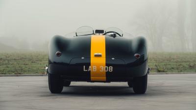 1952 Jaguar C-Type Recreation by Lynx
