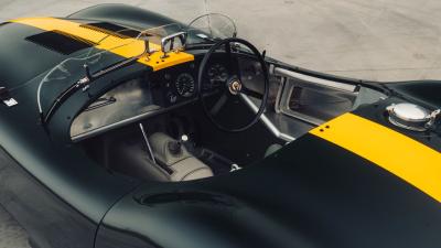 1952 Jaguar C-Type Recreation by Lynx