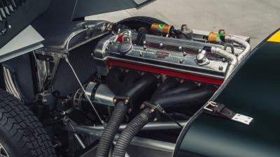 1952 Jaguar C-Type Recreation by Lynx