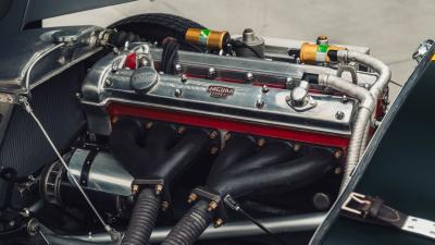 1952 Jaguar C-Type Recreation by Lynx