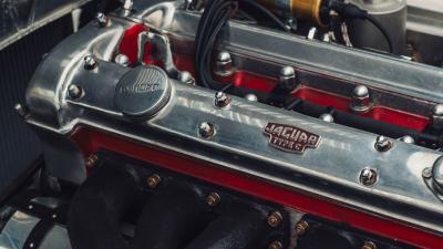 1952 Jaguar C-Type Recreation by Lynx