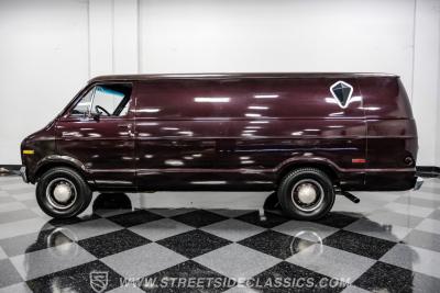 1977 Dodge B200 Tradesman Van