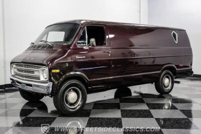 1977 Dodge B200 Tradesman Van