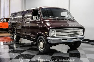 1977 Dodge B200 Tradesman Van