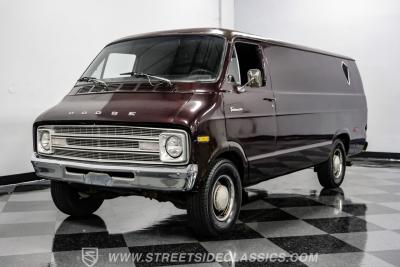 1977 Dodge B200 Tradesman Van