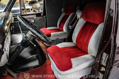 1977 Dodge B200 Tradesman Van