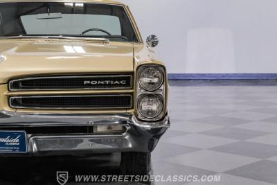 1966 Pontiac Star Chief Executive