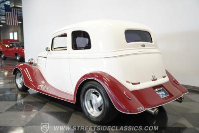 1933 Ford Victoria Restomod