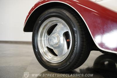 1933 Ford Victoria Restomod