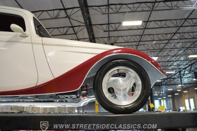 1933 Ford Victoria Restomod