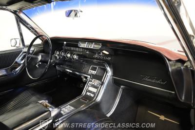 1965 Ford Thunderbird