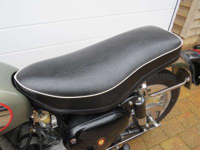1959 BSA DBD34 GOLD STAR
