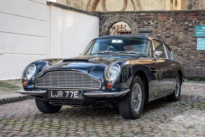 1967 Aston Martin DB6