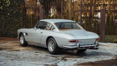 1966 Ferrari 330 GT 2+2 Series II