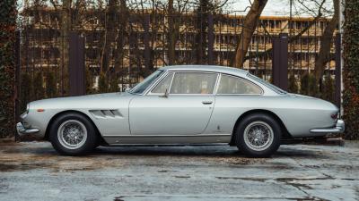 1966 Ferrari 330 GT 2+2 Series II