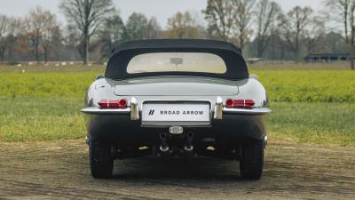 1962 Jaguar E-Type Series 1 3.8 Roadster