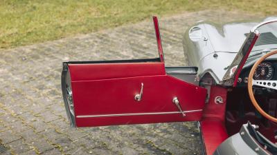 1962 Jaguar E-Type Series 1 3.8 Roadster