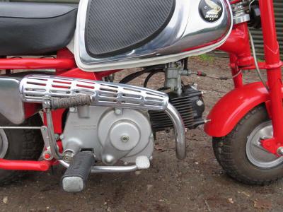 1963 Honda CZ100 MONKEY BIKE