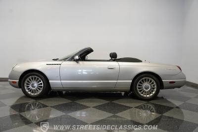 2004 Ford Thunderbird
