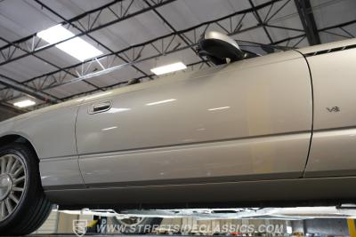 2004 Ford Thunderbird