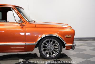 1968 Chevrolet C10 LS 5.3L Restomod