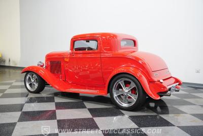 1932 Ford 3-Window Coupe