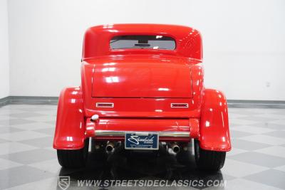 1932 Ford 3-Window Coupe