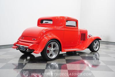 1932 Ford 3-Window Coupe