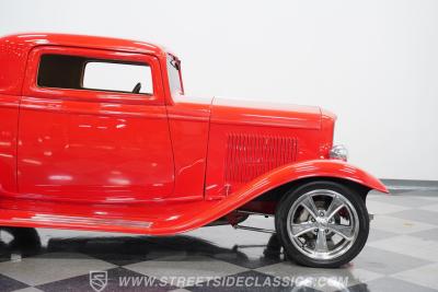 1932 Ford 3-Window Coupe