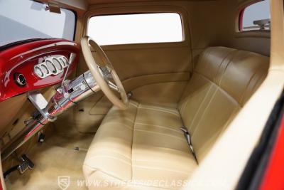 1932 Ford 3-Window Coupe