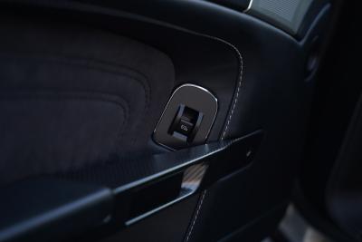 2011 Aston Martin DBS