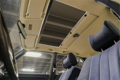 1977 Mercedes - Benz 200 series