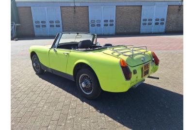 1973 MG Midget 1275 round wheel arch