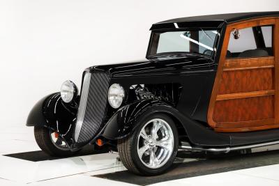 1933 Ford Custom  Woody