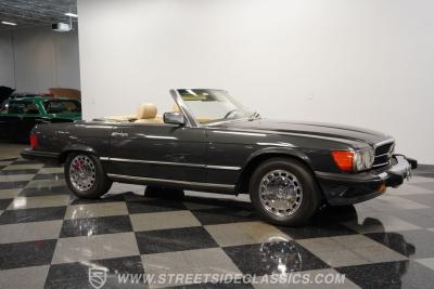 1989 Mercedes - Benz 560SL R107