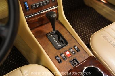 1989 Mercedes - Benz 560SL R107