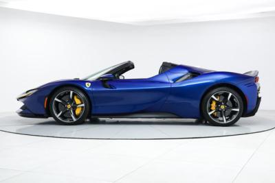2023 Ferrari SF90 SPIDER