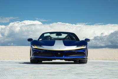2023 Ferrari SF90 SPIDER