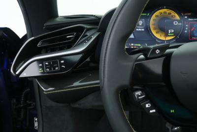 2023 Ferrari SF90 SPIDER