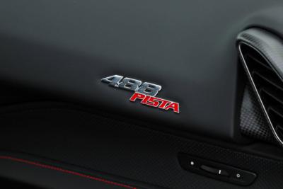 2019 Ferrari 488 PISTA
