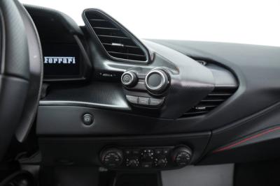 2019 Ferrari 488 PISTA