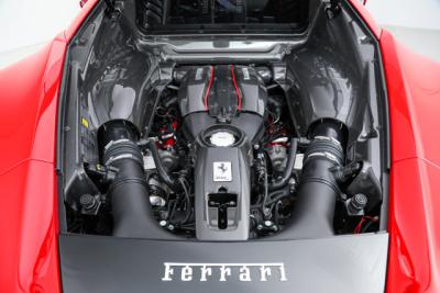 2019 Ferrari 488 PISTA