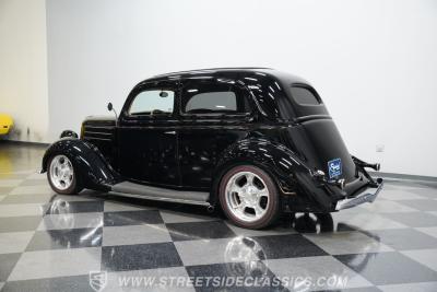 1936 Ford Tudor Slantback Streetrod