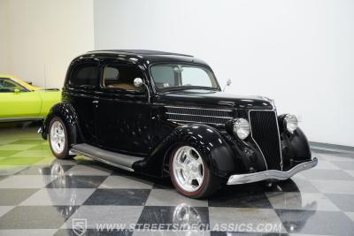 1936 Ford Tudor Slantback Streetrod