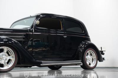 1936 Ford Tudor Slantback Streetrod